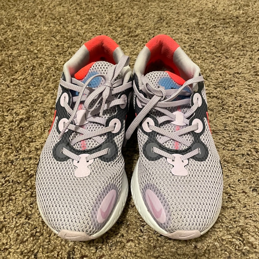 Nike react women size 8
